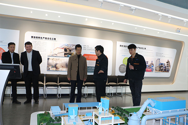 河南省商務(wù)廳領(lǐng)導(dǎo)蒞臨新鄉(xiāng)長(zhǎng)城機(jī)械實(shí)地核查電子商務(wù)發(fā)展情況 河南省商務(wù)廳領(lǐng)導(dǎo)蒞臨新鄉(xiāng)長(zhǎng)城機(jī)械實(shí)地核查電子商務(wù)發(fā)展情況