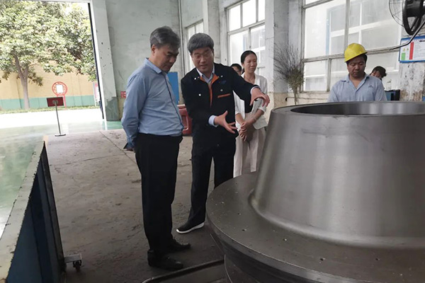 新鄉(xiāng)市委副書記王新軍蒞臨長城公司調(diào)研指導 新鄉(xiāng)市委副書記王新軍蒞臨長城公司調(diào)研指導