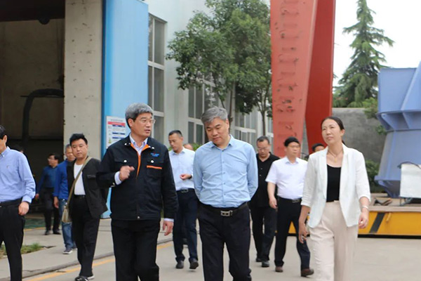 新鄉(xiāng)市委副書記王新軍蒞臨長城公司調(diào)研指導 新鄉(xiāng)市委副書記王新軍蒞臨長城公司調(diào)研指導